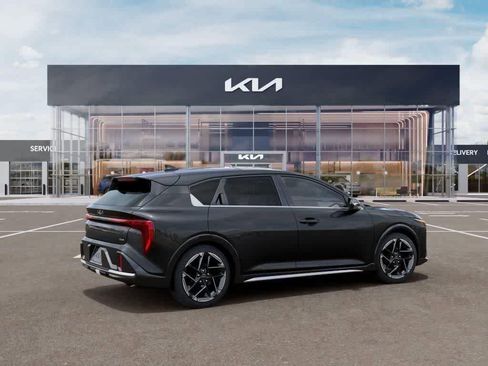 New 2026 Kia K4 GT-Line Turbo FWD image 6