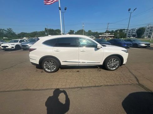 Used 2023 Acura MDX SH-AWD w/ Advance Package image 18