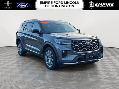 Used 2025 Ford Explorer Platinum