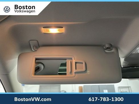 New 2026 Volkswagen Jetta SE FWD image 24