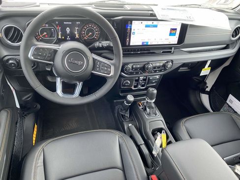 New 2025 Jeep Wrangler Sahara image 19