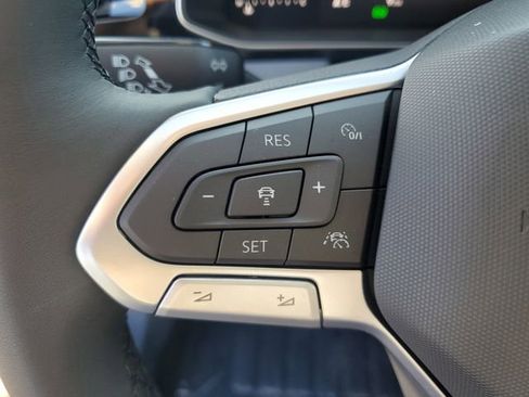 New 2026 Volkswagen Jetta SE FWD image 19