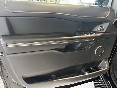 Used 2022 Ford Expedition XLT w/ Equipment Group 202A image 14