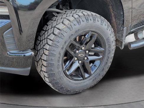 Used 2020 Chevrolet Silverado 1500 LT Trail Boss image 33