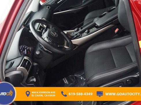 Used 2014 Lexus IS 250 image 9
