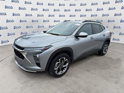 Used 2025 Chevrolet Trax LT w/ LT Convenience Package