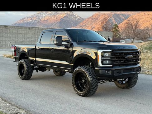 Used 2023 Ford F250 Lariat w/ Chrome Package AWD/4WD image 1