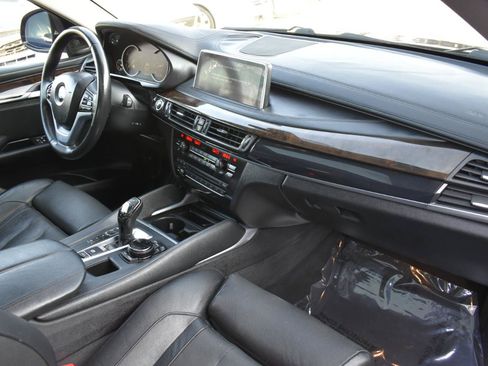 Used 2016 BMW X6 xDrive50i AWD/4WD image 13