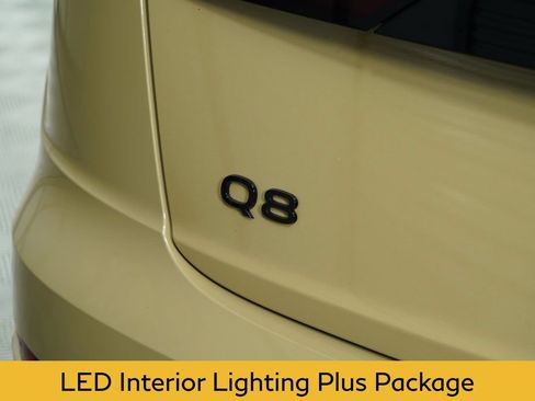 Used 2025 Audi Q8 Premium Plus w/ Premium Plus Package AWD/4WD image 22