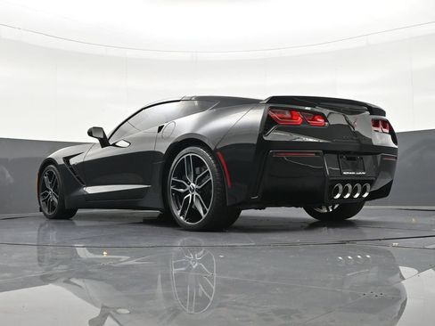 Used 2019 Chevrolet Corvette Stingray Coupe image 26