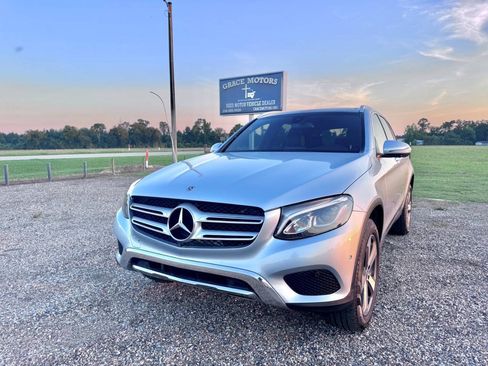Used 2018 Mercedes-Benz GLC 300 image 5