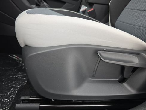 New 2026 Volkswagen Taos S FWD image 28