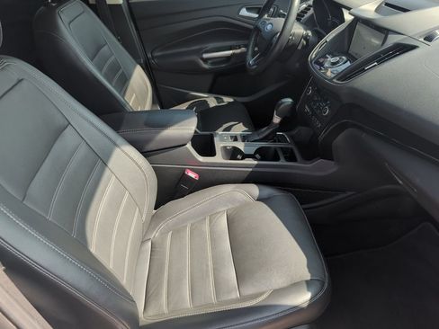 Used 2018 Ford Escape Titanium FWD image 13