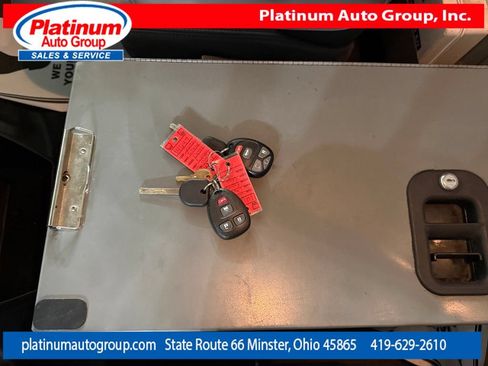 Used 2016 Chevrolet Express 3500 Extended RWD image 22