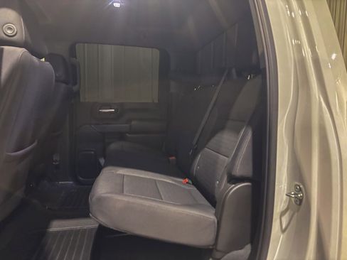 Used 2023 Chevrolet Silverado 2500 LT image 25
