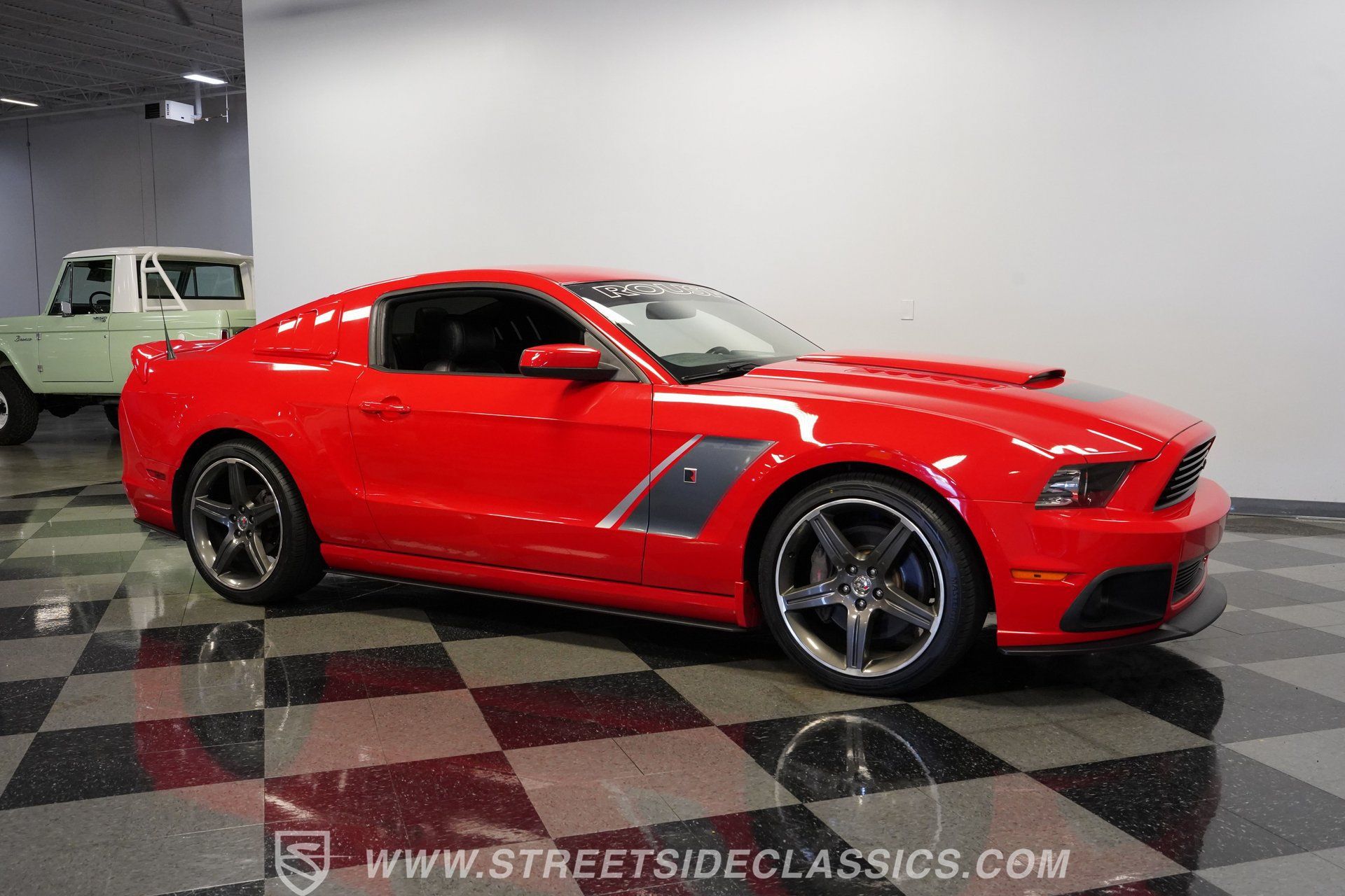 Used 2014 Ford Mustang GT Premium w/ GT Track Package RWD image 16