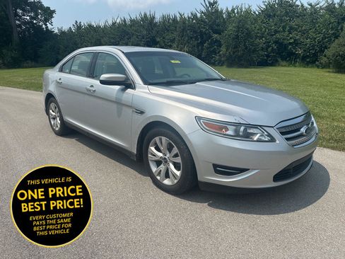 Used 2012 Ford Taurus SEL FWD image 1