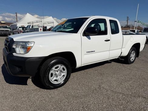 Used 2013 Toyota Tacoma 2WD Access Cab image 12
