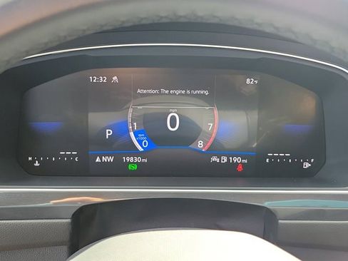 Used 2024 Volkswagen Tiguan SE R-Line image 26