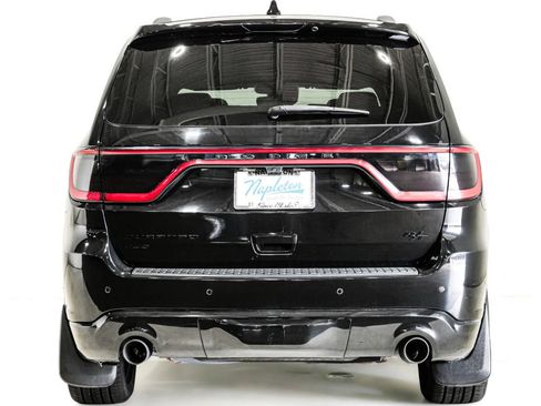 Used 2017 Dodge Durango R/T w/ Technology Group AWD/4WD image 8