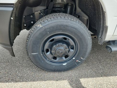 New 2025 RAM 2500 Tradesman image 27