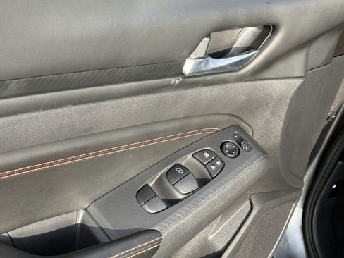 Used 2022 Nissan Altima 2.5 SR image 21