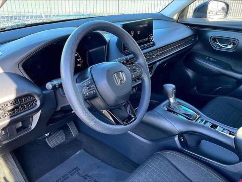 Certified 2024 Honda HR-V LX image 17