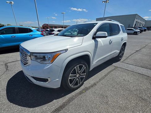 Used 2019 GMC Acadia Denali w/ Technology Package AWD/4WD image 7