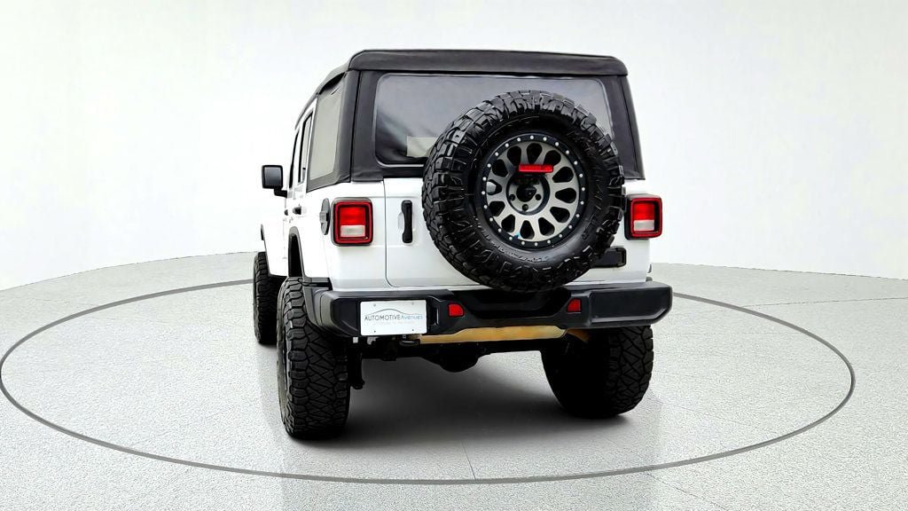 Used 2021 Jeep Wrangler Unlimited Sahara w/ Cold Weather Group AWD/4WD image 6