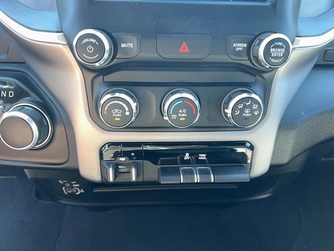 Used 2024 RAM 2500 Big Horn w/ Bed Utility Group AWD/4WD image 19
