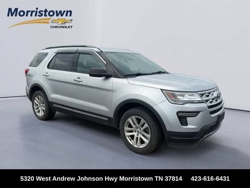 Used 2019 Ford Explorer XLT AWD/4WD image 1