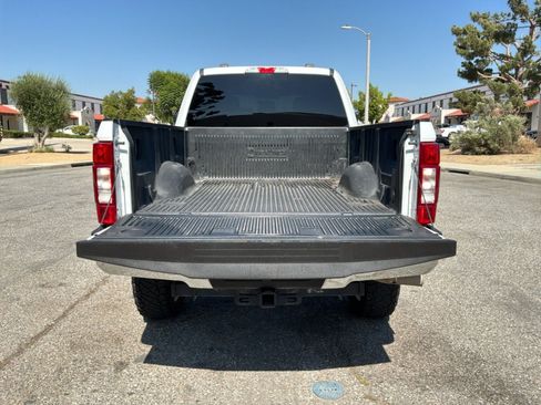 Used 2022 Ford F250 XLT AWD/4WD image 21
