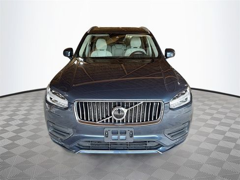 Used 2021 Volvo XC90 T5 Momentum w/ Climate Package image 2