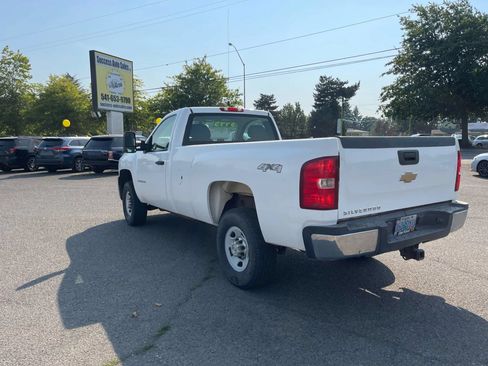 Used 2008 Chevrolet Silverado 2500 W/T AWD/4WD image 4