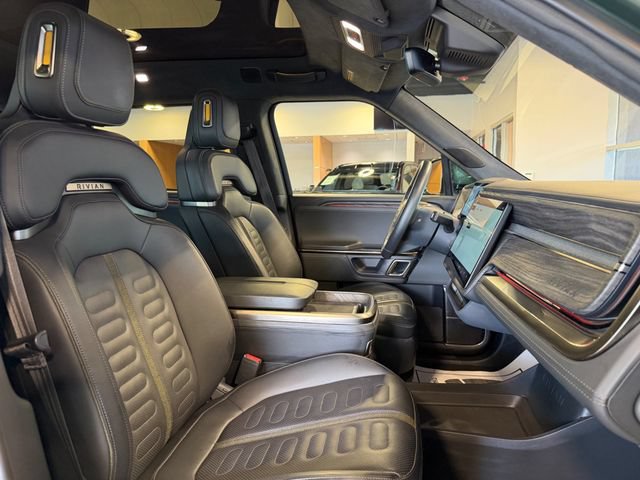 Used 2022 Rivian R1T Adventure AWD/4WD image 23