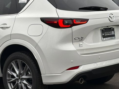 New 2025 MAZDA CX-5 AWD 2.5 S w/ Premium Plus Pkg image 6