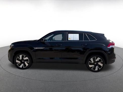 Used 2026 Volkswagen Atlas Cross Sport SE FWD image 9