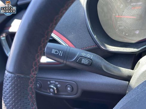 Used 2023 Chevrolet TrailBlazer RS AWD/4WD image 22