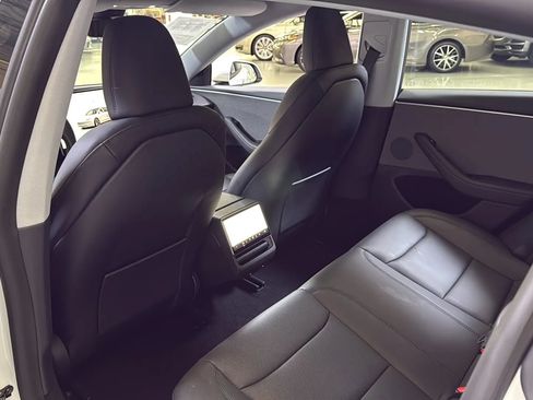 Used 2025 Tesla Model 3 Long Range RWD image 20
