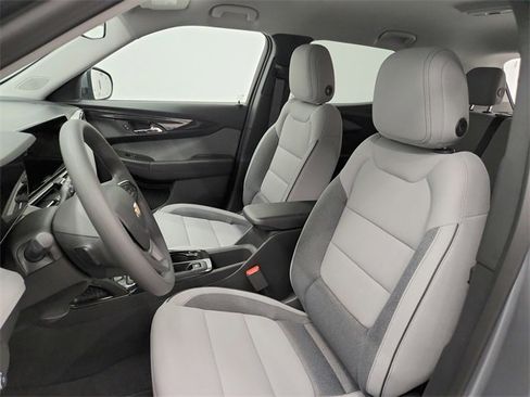 New 2026 Chevrolet TrailBlazer LT w/ Driver Confidence Package image 18