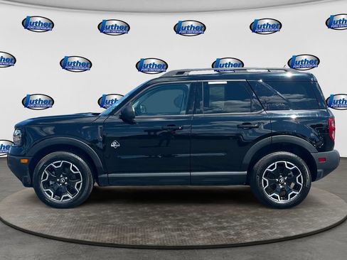 Used 2025 Ford Bronco Sport Outer Banks w/ Outer Banks Tech Package+ AWD/4WD image 2