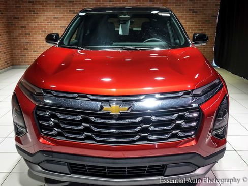 New 2026 Chevrolet Equinox LT w/ Safety and Technology Package image 5
