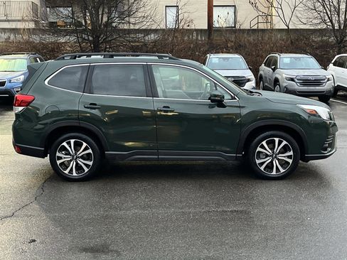 Used 2023 Subaru Forester Limited image 6