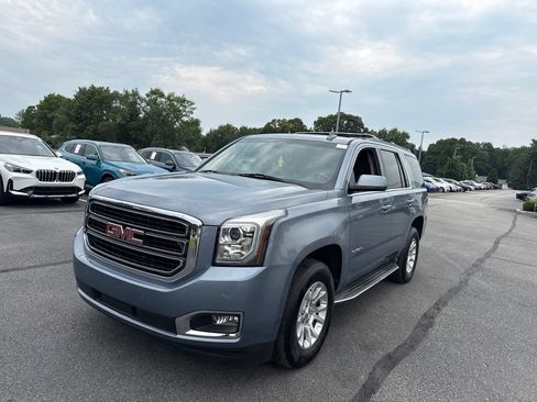 Used 2015 GMC Yukon SLE w/ Convenience Package AWD/4WD image 3