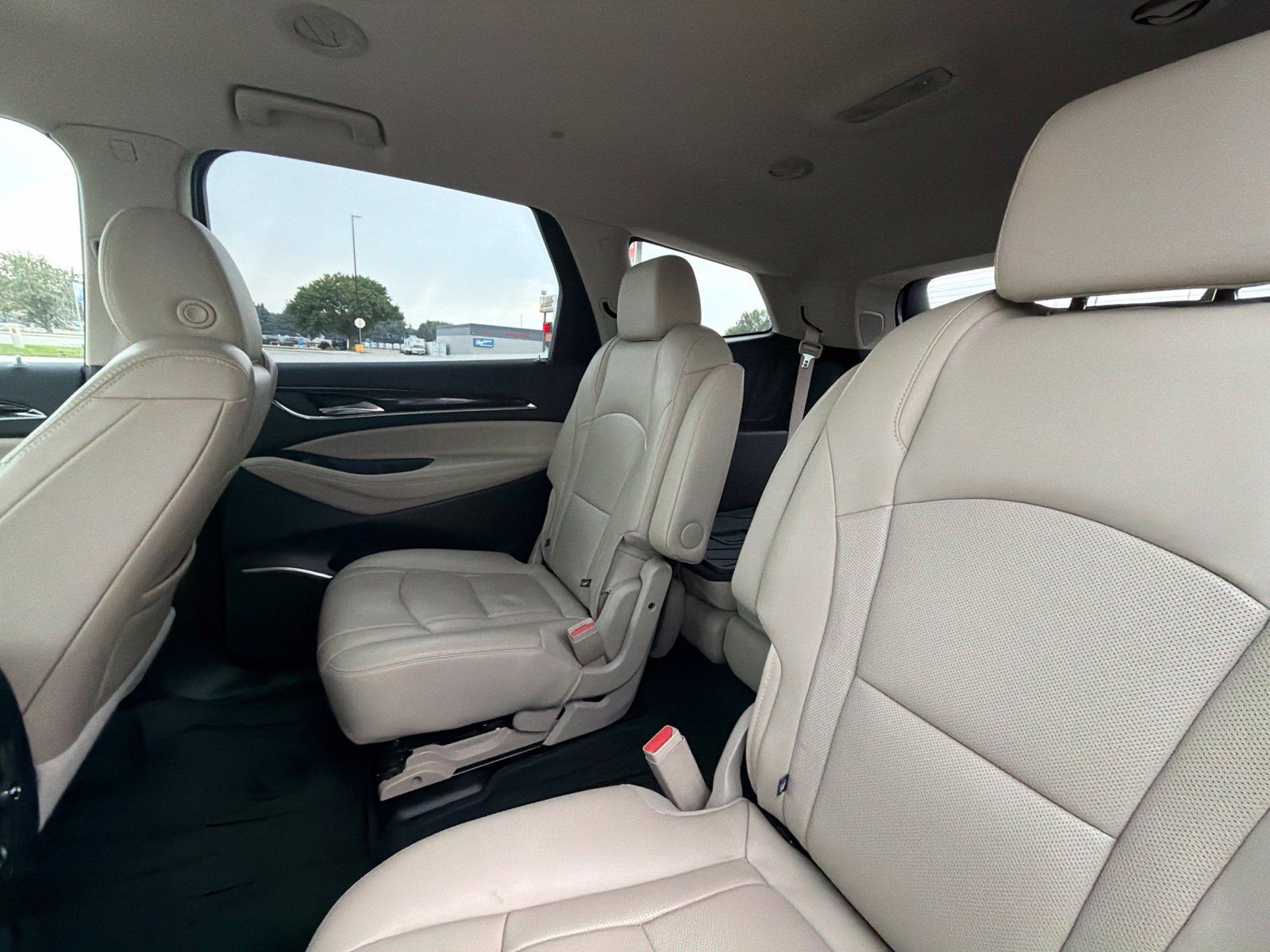 Used 2019 Buick Enclave Premium w/ Trailering Package, 5000 lbs. AWD/4WD image 13