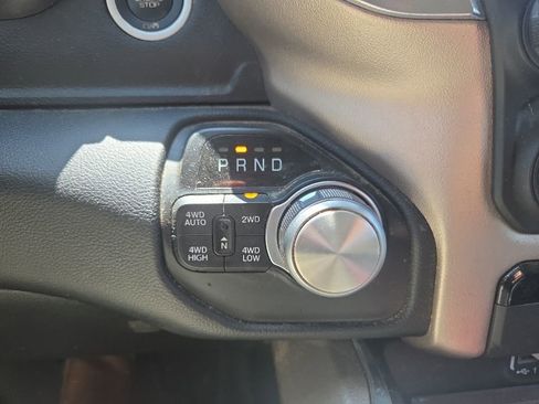 Used 2020 RAM 1500 Laramie AWD/4WD image 13
