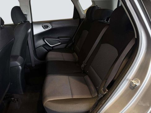 Used 2022 Kia Soul LX w/ Technology Package FWD image 28
