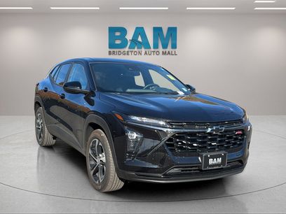 Used 2025 Chevrolet Trax RS w/ Sunroof Package