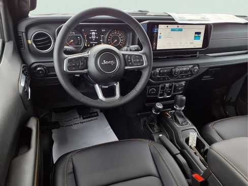 New 2026 Jeep Wrangler Unlimited Sahara w/ Safety Group AWD/4WD image 9
