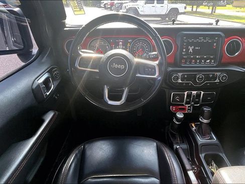 Used 2021 Jeep Wrangler Unlimited Rubicon AWD/4WD image 5